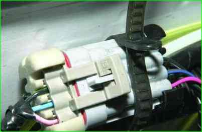 Проверяем и заменяем форсунки ВАЗ-2107-20