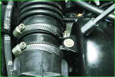 Замена прокладки крышки головки двигателя