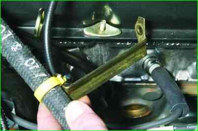 Замена прокладки крышки головки двигателя