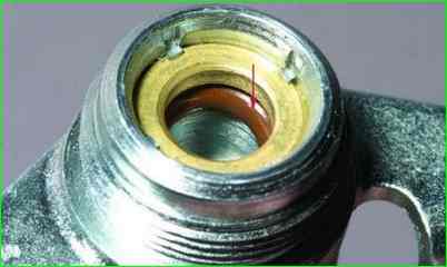 Как заменить регулятор давления топлива ВАЗ-2107-20 