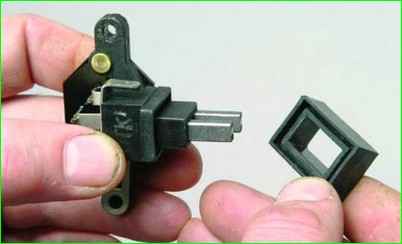 Снятие и разборка генератора