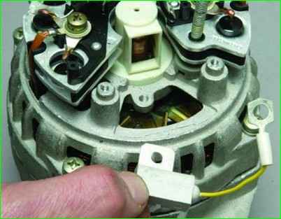 Снятие и разборка генератора