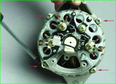 Снятие и разборка генератора