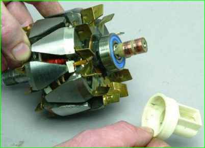 Снятие и разборка генератора