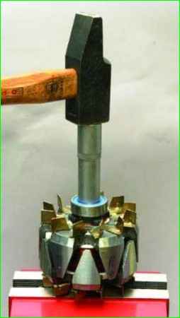 Снятие и разборка генератора