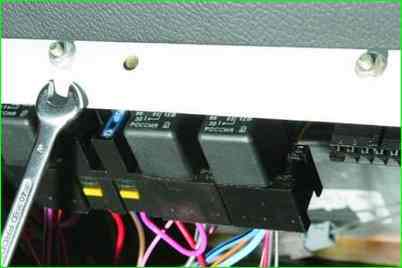 Замена предохранителей СУД ВАЗ-2107-20