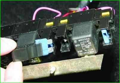 Замена предохранителей СУД ВАЗ-2107-20