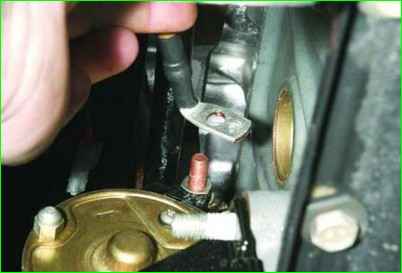 Как снять стартер ВАЗ-2107-20