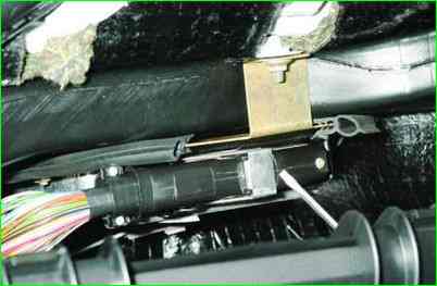 Замена контроллера ВАЗ-2107-20