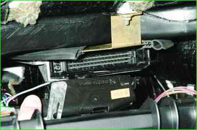 Замена контроллера ВАЗ-2107-20