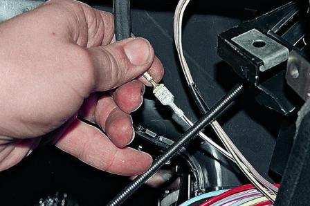 Замена панели приборов автомобиля ВАЗ-2107