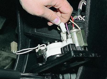 Замена панели приборов автомобиля ВАЗ-2107