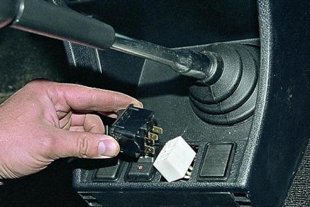 Замена панели приборов автомобиля ВАЗ-2107