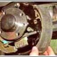 So reparieren Sie die Hinterradbremsen eines Lada Granta