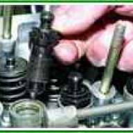 Как заменить гидроопоры рычагов привода клапанов двигателя ВАЗ-21214